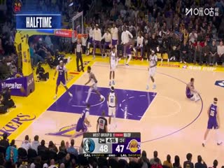 NBA常规赛 篮网VS雄鹿 20251130封面图